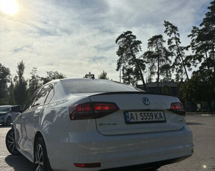 Білий Фольксваген Джетта, об'ємом двигуна 1.4 л та пробігом 175 тис. км за 13000 $, фото 4 на Automoto.ua