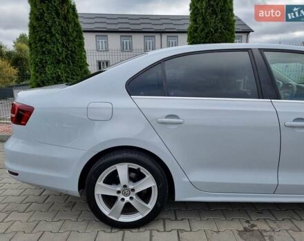 Белый Фольксваген Джетта, объемом двигателя 1.4 л и пробегом 164 тыс. км за 9999 $, фото 7 на Automoto.ua