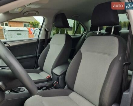 Белый Фольксваген Джетта, объемом двигателя 1.4 л и пробегом 164 тыс. км за 9999 $, фото 60 на Automoto.ua