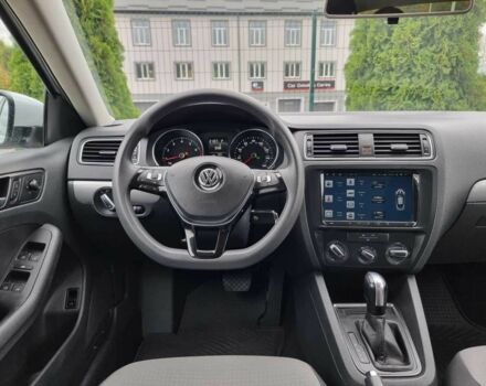 Белый Фольксваген Джетта, объемом двигателя 1.4 л и пробегом 164 тыс. км за 9999 $, фото 9 на Automoto.ua