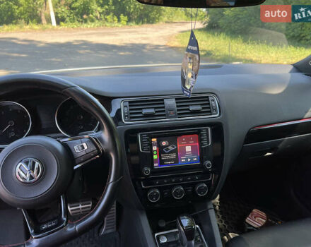 Фольксваген Джетта 2017 в Краматорске на Automoto.ua Белый Фольксваген Джетта, объемом двигателя 2 л и пробегом 107 тыс. км за 16200 $, фото 6 на Automoto.ua