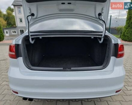 Белый Фольксваген Джетта, объемом двигателя 1.4 л и пробегом 164 тыс. км за 9999 $, фото 80 на Automoto.ua