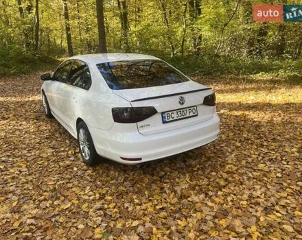Фольксваген Джетта 2017 у Львові на Automoto.ua Білий Фольксваген Джетта, об'ємом двигуна 1.4 л та пробігом 136 тис. км за 9700 $, фото 3 на Automoto.ua