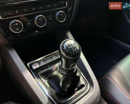 Белый Фольксваген Джетта, объемом двигателя 1.98 л и пробегом 82 тыс. км за 13500 $, фото 9 на Automoto.ua