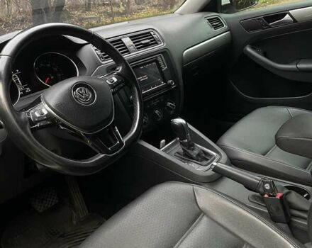 Белый Фольксваген Джетта, объемом двигателя 1.4 л и пробегом 110 тыс. км за 12300 $, фото 19 на Automoto.ua