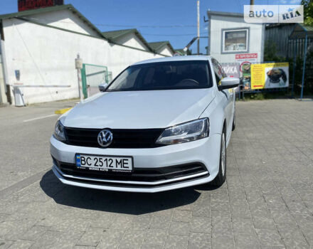 Белый Фольксваген Джетта, объемом двигателя 1.4 л и пробегом 70 тыс. км за 10999 $, фото 1 на Automoto.ua