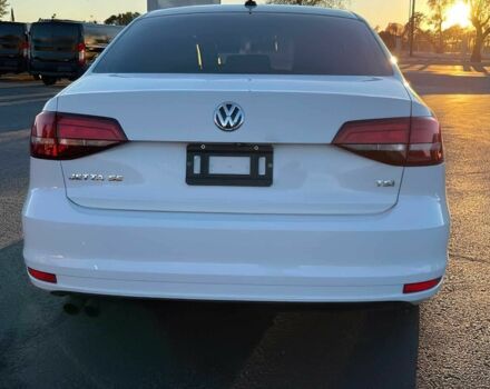 Фольксваген Джетта 2017 в Ивано-Франковске на Automoto.ua Белый Фольксваген Джетта, объемом двигателя 1.4 л и пробегом 63 тыс. км за 9800 $, фото 4 на Automoto.ua