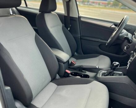 Білий Фольксваген Джетта, об'ємом двигуна 1.4 л та пробігом 185 тис. км за 8900 $, фото 7 на Automoto.ua