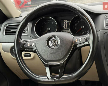 Белый Фольксваген Джетта, объемом двигателя 1.4 л и пробегом 149 тыс. км за 11500 $, фото 24 на Automoto.ua