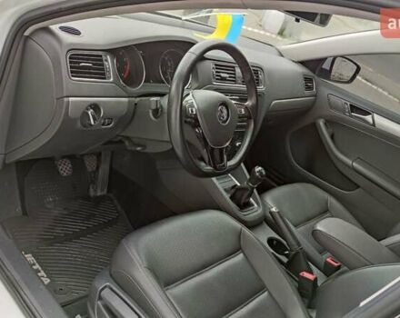 Білий Фольксваген Джетта, об'ємом двигуна 1.4 л та пробігом 88 тис. км за 11499 $, фото 6 на Automoto.ua