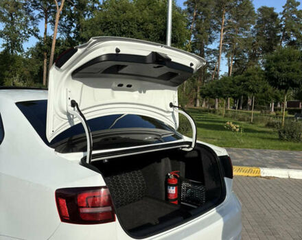 Білий Фольксваген Джетта, об'ємом двигуна 1.4 л та пробігом 175 тис. км за 13000 $, фото 12 на Automoto.ua