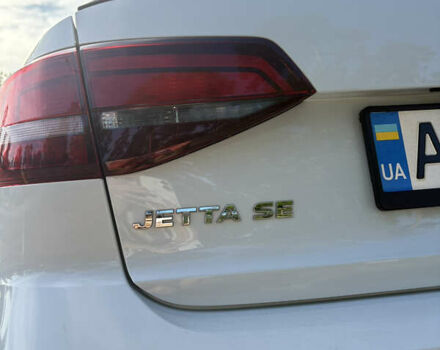 Білий Фольксваген Джетта, об'ємом двигуна 1.4 л та пробігом 175 тис. км за 13000 $, фото 10 на Automoto.ua