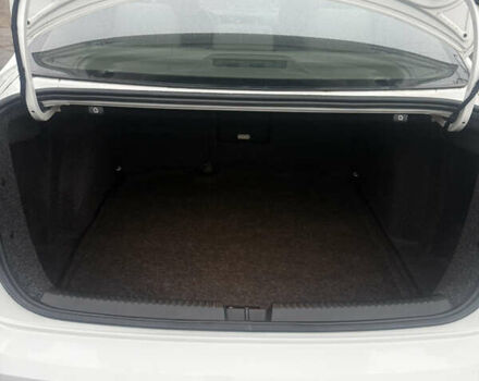 Белый Фольксваген Джетта, объемом двигателя 1.4 л и пробегом 138 тыс. км за 12300 $, фото 8 на Automoto.ua