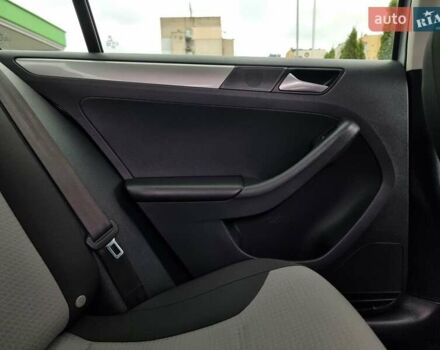 Белый Фольксваген Джетта, объемом двигателя 1.4 л и пробегом 164 тыс. км за 9999 $, фото 68 на Automoto.ua