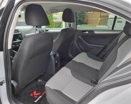 Белый Фольксваген Джетта, объемом двигателя 1.4 л и пробегом 164 тыс. км за 9999 $, фото 15 на Automoto.ua