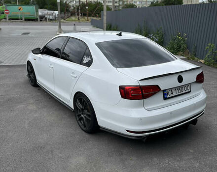 Фольксваген Джетта 2017 в Полтаве на Automoto.ua Белый Фольксваген Джетта, объемом двигателя 1.98 л и пробегом 127 тыс. км за 13500 $, фото 4 на Automoto.ua