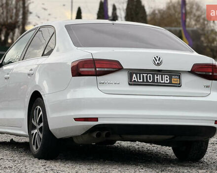 Белый Фольксваген Джетта, объемом двигателя 1.4 л и пробегом 149 тыс. км за 11500 $, фото 8 на Automoto.ua