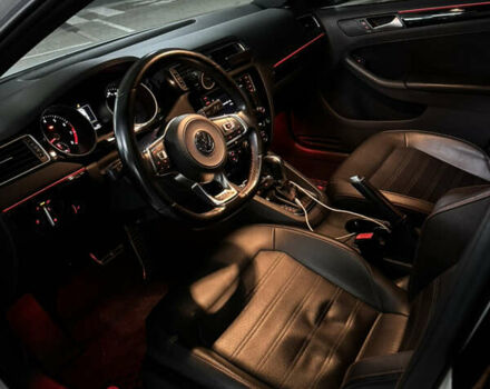 Фольксваген Джетта 2017 в Киеве на Automoto.ua Белый Фольксваген Джетта, объемом двигателя 2 л и пробегом 143 тыс. км за 14000 $, фото 8 на Automoto.ua