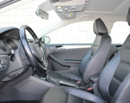 Белый Фольксваген Джетта, объемом двигателя 1.4 л и пробегом 56 тыс. км за 3100 $, фото 8 на Automoto.ua