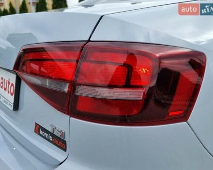 Белый Фольксваген Джетта, объемом двигателя 1.4 л и пробегом 164 тыс. км за 9999 $, фото 26 на Automoto.ua
