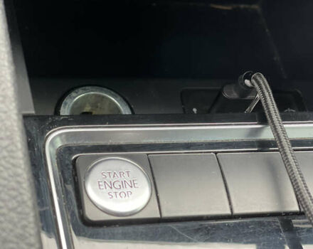 Белый Фольксваген Джетта, объемом двигателя 1.8 л и пробегом 118 тыс. км за 10000 $, фото 33 на Automoto.ua