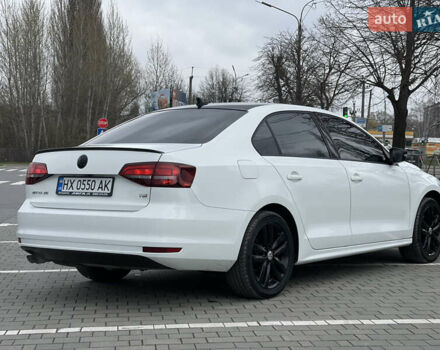 Белый Фольксваген Джетта, объемом двигателя 1.8 л и пробегом 118 тыс. км за 10000 $, фото 27 на Automoto.ua