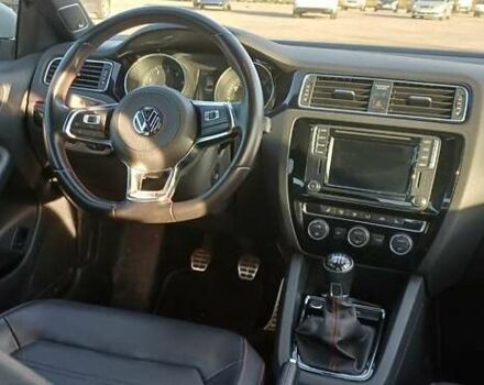 Белый Фольксваген Джетта, объемом двигателя 1.98 л и пробегом 63 тыс. км за 14000 $, фото 15 на Automoto.ua