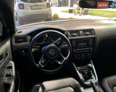 Белый Фольксваген Джетта, объемом двигателя 1.98 л и пробегом 82 тыс. км за 13500 $, фото 15 на Automoto.ua