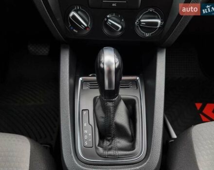 Белый Фольксваген Джетта, объемом двигателя 1.4 л и пробегом 164 тыс. км за 9999 $, фото 53 на Automoto.ua