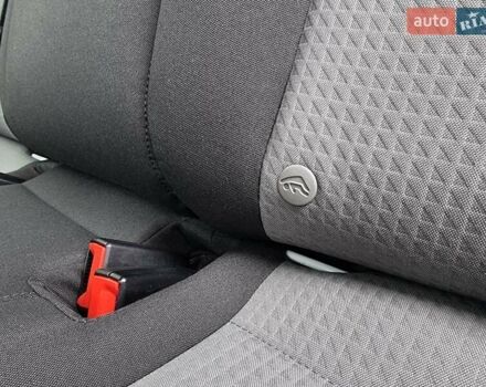 Белый Фольксваген Джетта, объемом двигателя 1.4 л и пробегом 164 тыс. км за 9999 $, фото 79 на Automoto.ua