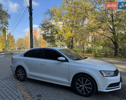 Фольксваген Джетта 2017 в Славянске на Automoto.ua Белый Фольксваген Джетта, объемом двигателя 1.4 л и пробегом 78 тыс. км за 12500 $, фото 4 на Automoto.ua
