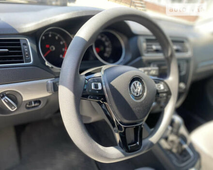 Белый Фольксваген Джетта, объемом двигателя 1.4 л и пробегом 70 тыс. км за 10999 $, фото 19 на Automoto.ua