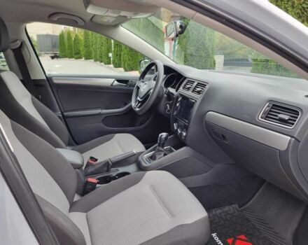 Белый Фольксваген Джетта, объемом двигателя 1.4 л и пробегом 164 тыс. км за 9999 $, фото 21 на Automoto.ua