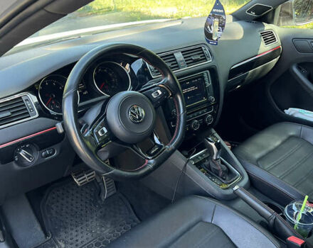 Фольксваген Джетта 2017 в Краматорске на Automoto.ua Белый Фольксваген Джетта, объемом двигателя 2 л и пробегом 107 тыс. км за 16200 $, фото 7 на Automoto.ua