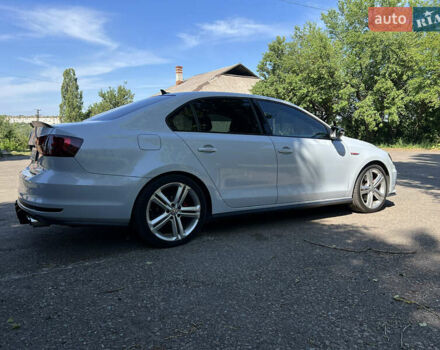 Фольксваген Джетта 2017 в Краматорске на Automoto.ua Белый Фольксваген Джетта, объемом двигателя 2 л и пробегом 107 тыс. км за 16200 $, фото 2 на Automoto.ua