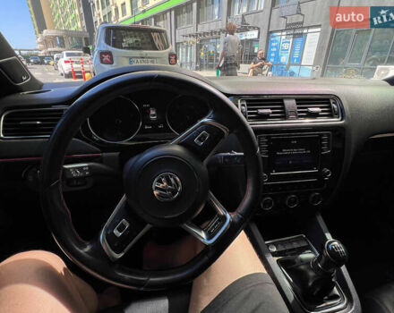 Белый Фольксваген Джетта, объемом двигателя 1.98 л и пробегом 82 тыс. км за 13500 $, фото 11 на Automoto.ua