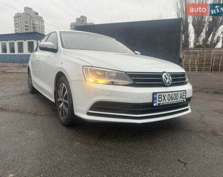 Белый Фольксваген Джетта, объемом двигателя 1.4 л и пробегом 138 тыс. км за 12300 $, фото 2 на Automoto.ua
