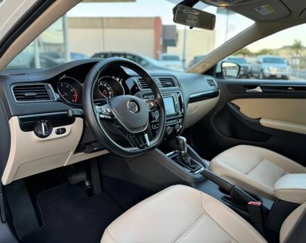 Белый Фольксваген Джетта, объемом двигателя 1.8 л и пробегом 63 тыс. км за 3100 $, фото 8 на Automoto.ua