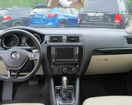 Белый Фольксваген Джетта, объемом двигателя 1.8 л и пробегом 58 тыс. км за 6100 $, фото 9 на Automoto.ua