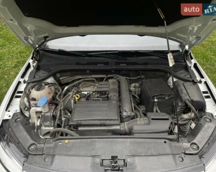 Белый Фольксваген Джетта, объемом двигателя 1.4 л и пробегом 110 тыс. км за 12300 $, фото 13 на Automoto.ua