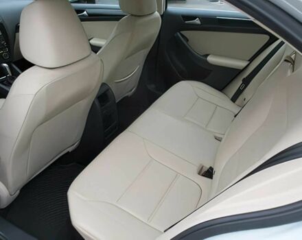 Белый Фольксваген Джетта, объемом двигателя 1.8 л и пробегом 58 тыс. км за 5900 $, фото 10 на Automoto.ua