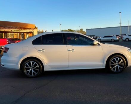 Фольксваген Джетта 2017 в Ивано-Франковске на Automoto.ua Белый Фольксваген Джетта, объемом двигателя 1.4 л и пробегом 63 тыс. км за 9800 $, фото 5 на Automoto.ua