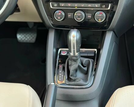 Белый Фольксваген Джетта, объемом двигателя 1.8 л и пробегом 63 тыс. км за 3100 $, фото 10 на Automoto.ua