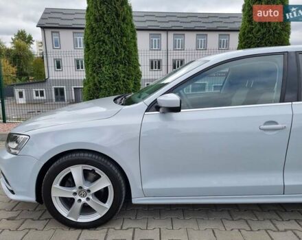Белый Фольксваген Джетта, объемом двигателя 1.4 л и пробегом 164 тыс. км за 9999 $, фото 17 на Automoto.ua