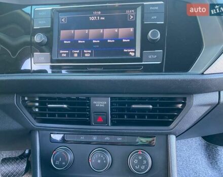 Белый Фольксваген Джетта, объемом двигателя 1.4 л и пробегом 129 тыс. км за 13999 $, фото 28 на Automoto.ua