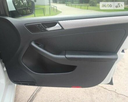 Белый Фольксваген Джетта, объемом двигателя 1.4 л и пробегом 105 тыс. км за 3000 $, фото 33 на Automoto.ua