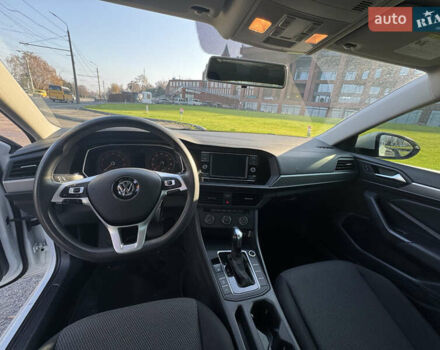 Белый Фольксваген Джетта, объемом двигателя 1.4 л и пробегом 131 тыс. км за 13914 $, фото 6 на Automoto.ua