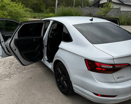 Белый Фольксваген Джетта, объемом двигателя 1.4 л и пробегом 103 тыс. км за 16000 $, фото 4 на Automoto.ua