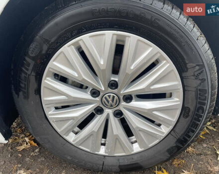 Білий Фольксваген Джетта, об'ємом двигуна 0 л та пробігом 24 тис. км за 15800 $, фото 7 на Automoto.ua
