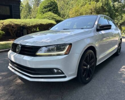 Белый Фольксваген Джетта, объемом двигателя 1.8 л и пробегом 49 тыс. км за 2100 $, фото 2 на Automoto.ua